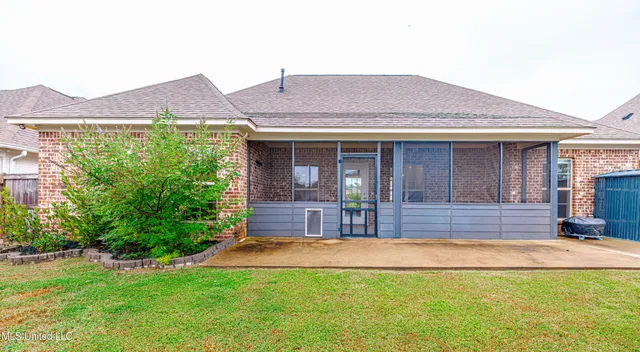 $319,900 | 430 Emerald Trail, Brandon, MS 39047
