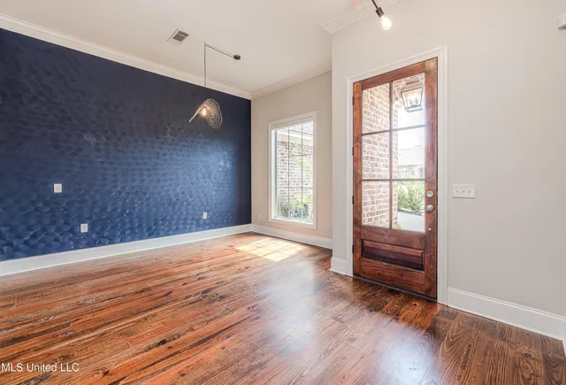 $319,900 | 430 Emerald Trail, Brandon, MS 39047