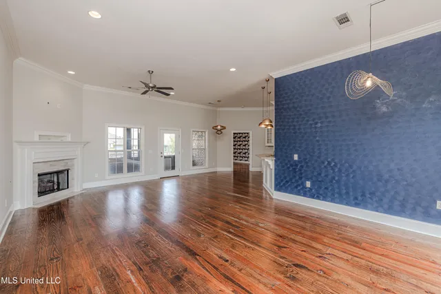 $319,900 | 430 Emerald Trail, Brandon, MS 39047