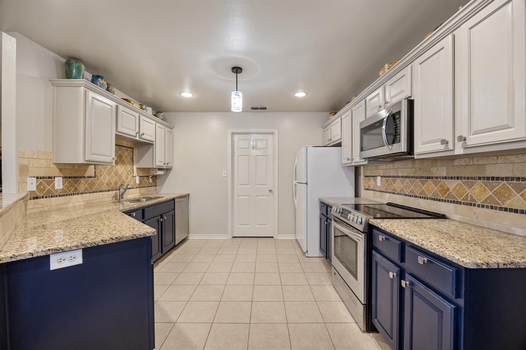 1521 Rice Road, Unit L104 Tyler, TX 75703 - Photo 13 of 29