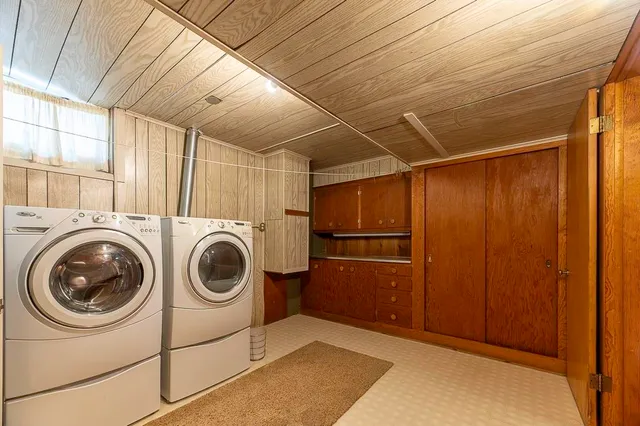 $335,000 | 1135 Home Park Avenue, Janesville, WI 53545