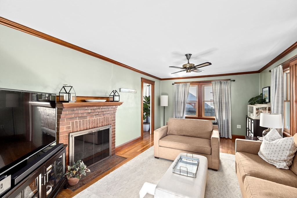 21 Poplar Road Quincy, MA 02169 - Photo 3 of 40 Gallery Image 3