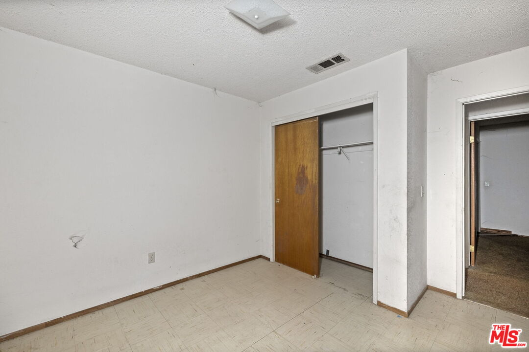 1112 Valencia Avenue Delano, CA 93215 - Photo 33 of 55 a view of an empty room