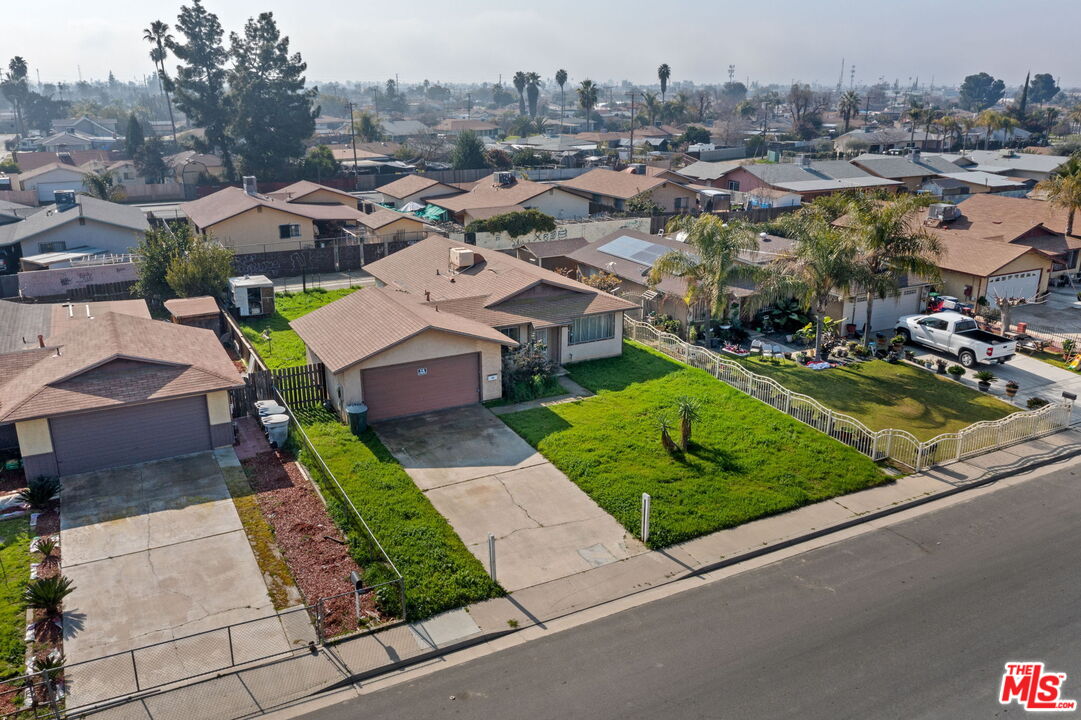 1112 Valencia Avenue Delano, CA 93215 - Photo 43 of 55 an aerial view of a house with garden