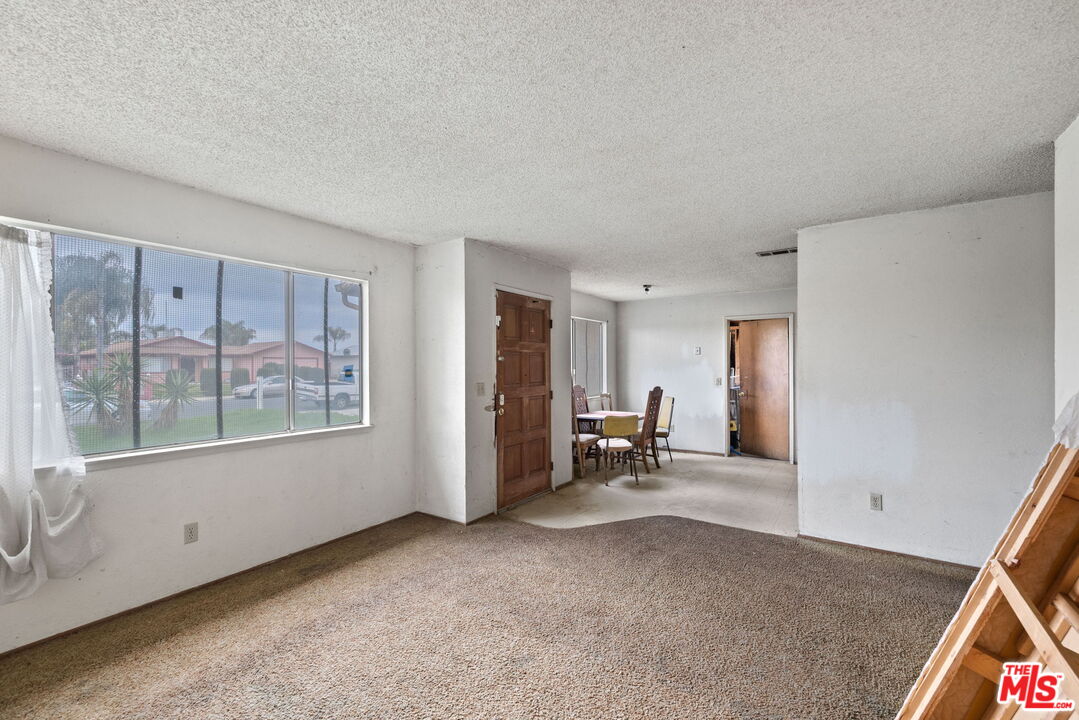 1112 Valencia Avenue Delano, CA 93215 - Photo 10 of 55