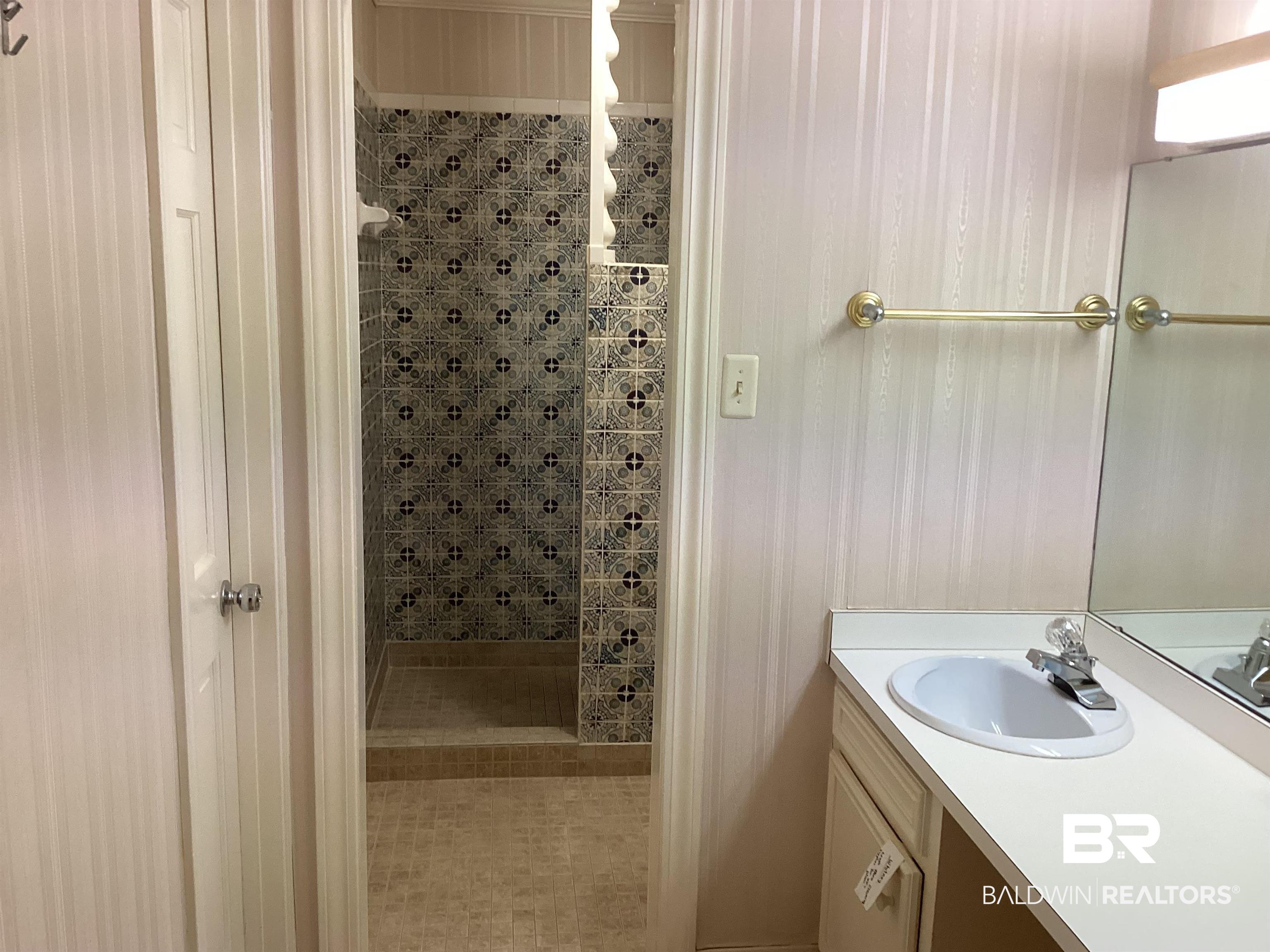 507 Rider Court Bay Minette, AL 36507 - Photo 21 of 33 Main Bath