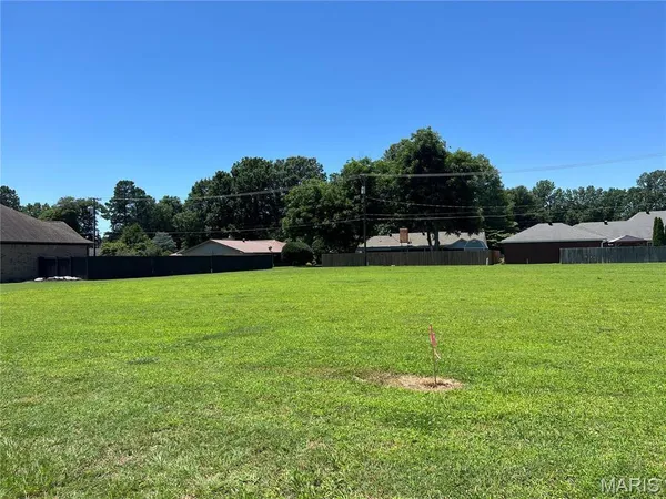 $21,450 | 15 Laurelwood Drive, Kennett, MO 63857