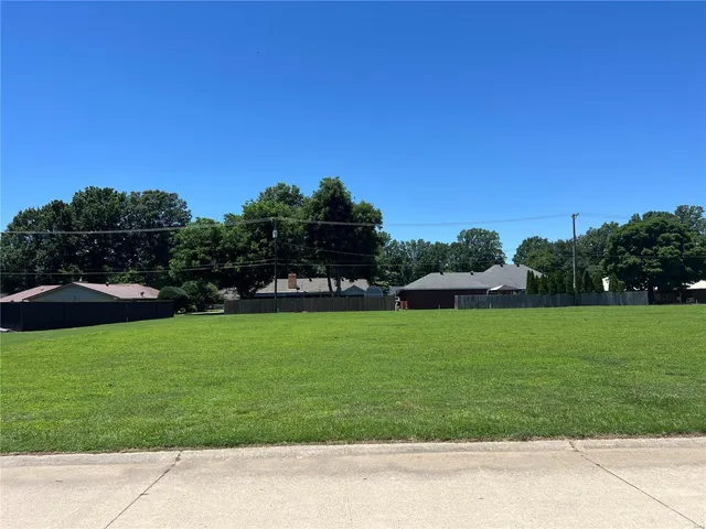 $21,450 | 15 Laurelwood Drive, Kennett, MO 63857