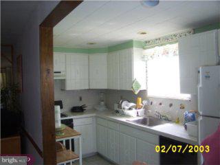 7675 Brentwood Road Philadelphia, PA 19151 - Photo 4 of 6 Gallery Image 4