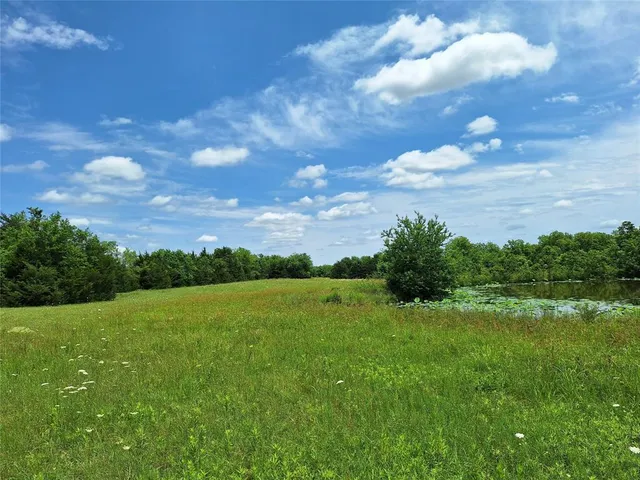 $950,000 | 2403 County Road 3210, Windom, TX 75492