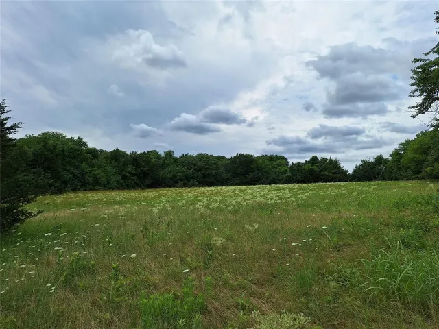 $950,000 | 2403 County Road 3210, Windom, TX 75492