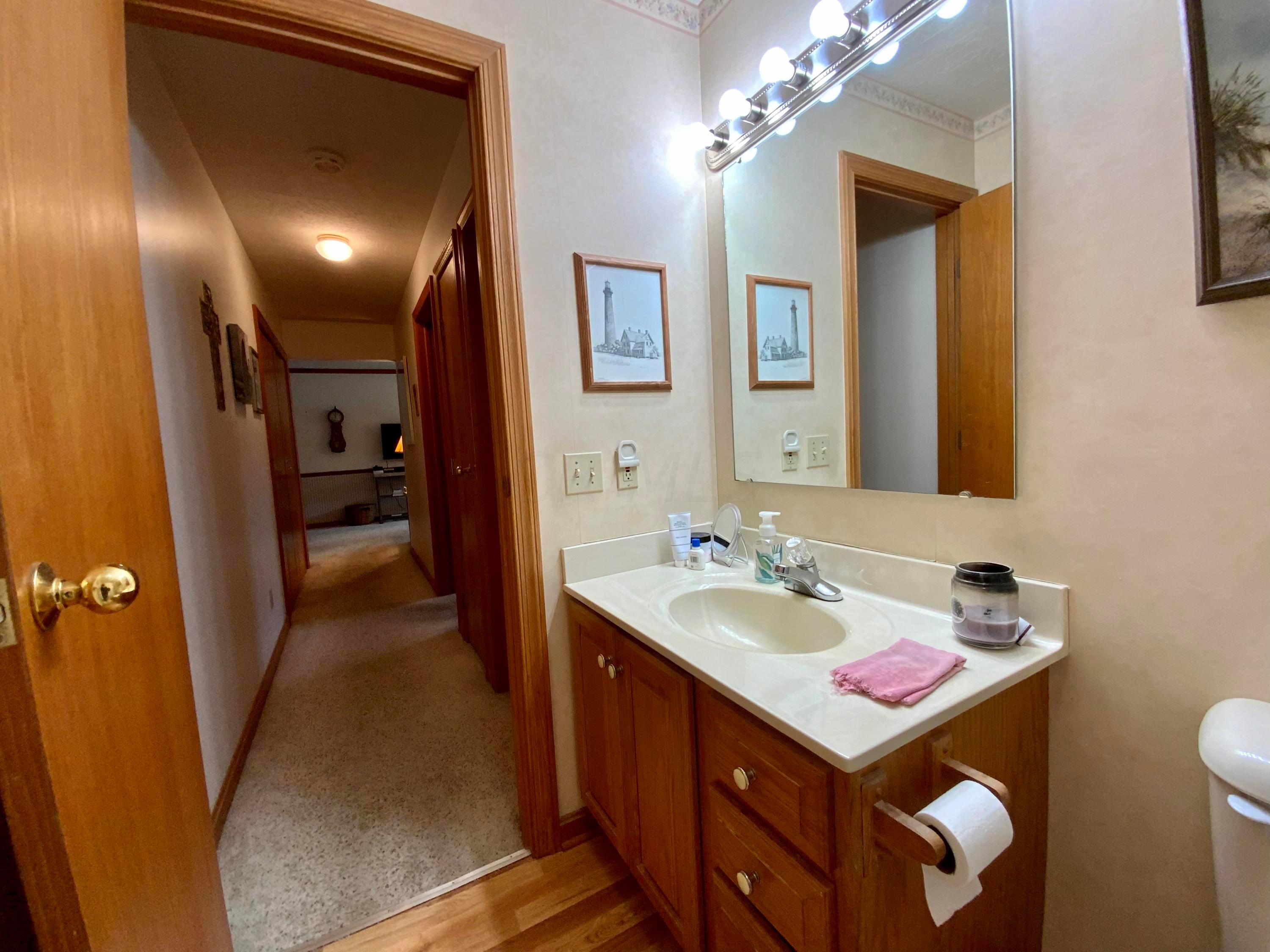 132 Columbus Road Fredericktown, OH 43019 - Photo 24 of 35 Gallery Image 24
