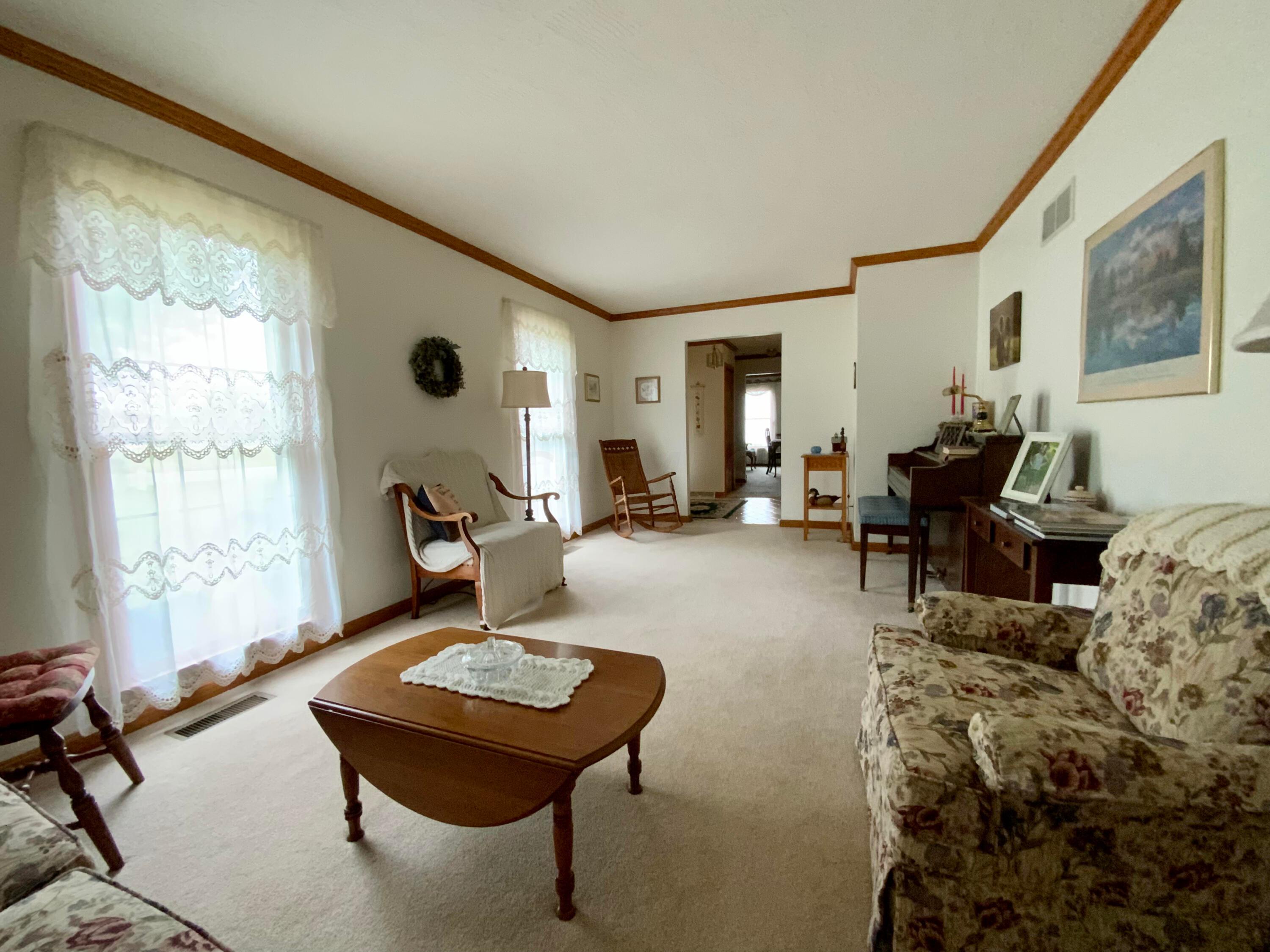 132 Columbus Road Fredericktown, OH 43019 - Photo 5 of 35 Gallery Image 5