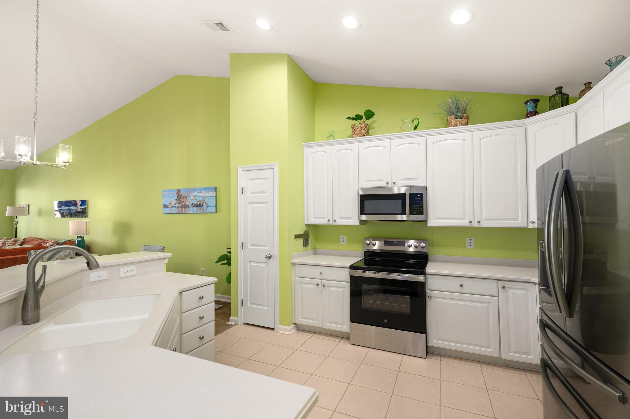 4 Hidden Cove Way, Unit 4D Ocean City, MD 21842 - Photo 8 of 47