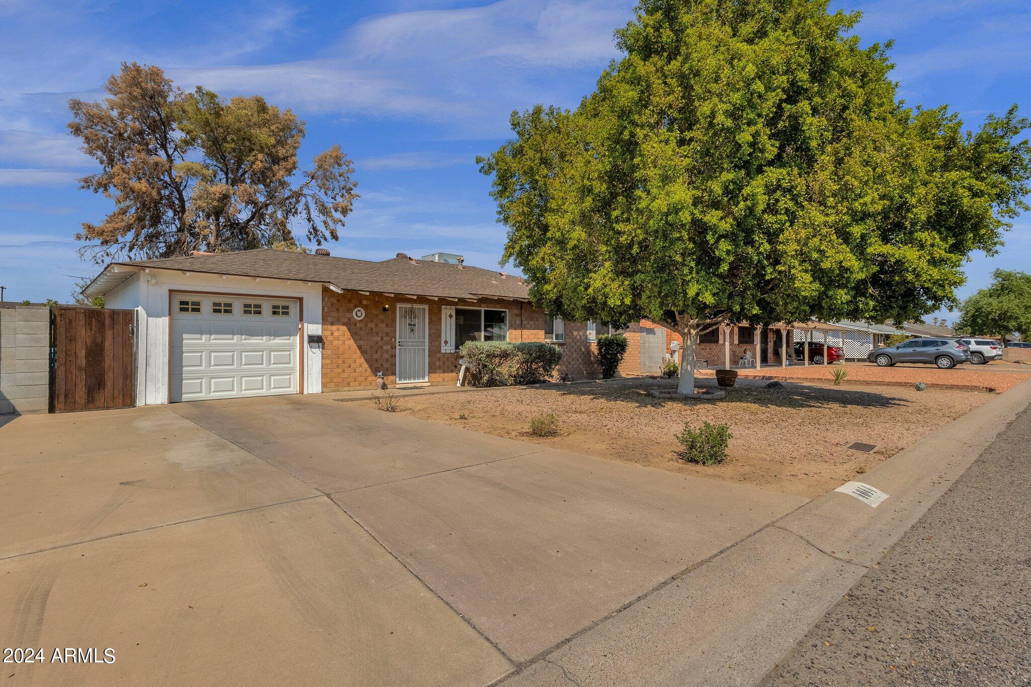 4044 West Rovey Avenue Phoenix, AZ 85019 - Photo 1 of 20 Exterior of Property