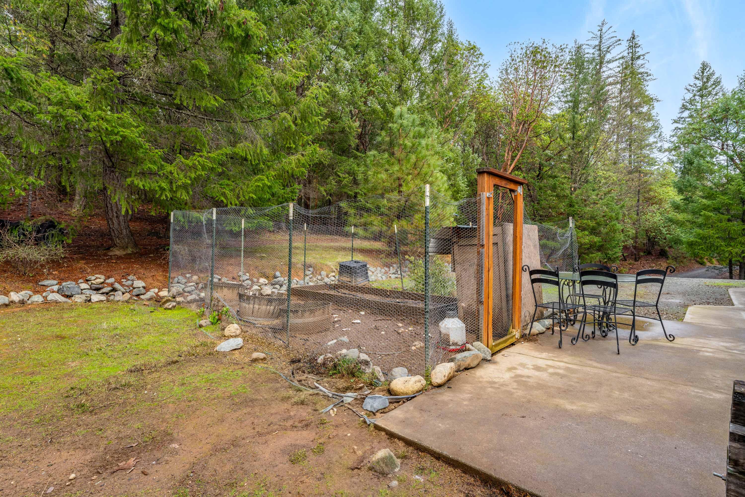 1616 Crow Road Merlin, OR 97532 - Photo 46 of 49 EXT (8 of 13)