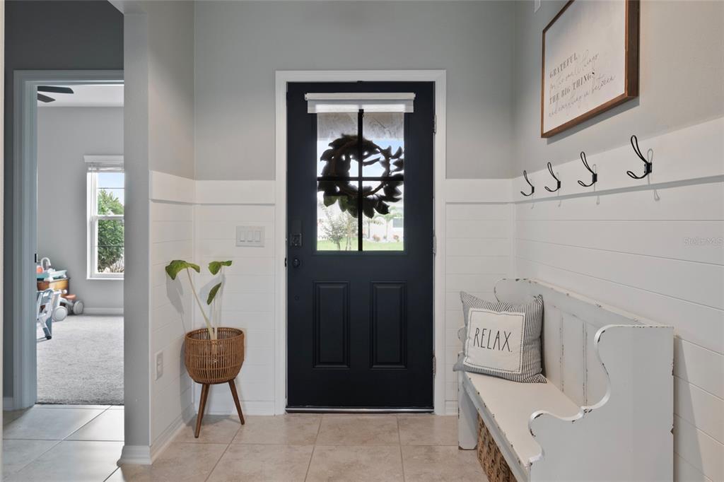 18696 Alfaro Loop Spring Hill, FL 34610 - Photo 4 of 61 Gallery Image 4