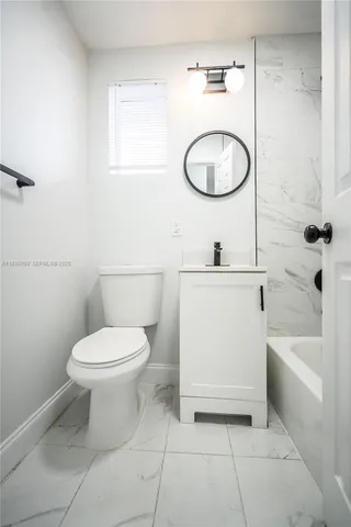 $2,550 | 6871 Abbott Avenue, Unit 4, Miami Beach, FL 33141