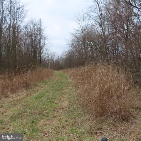 $1,999,900 | 34.77-acres 34.77-acres Red Oak Estate South, Greencastle, PA 17225