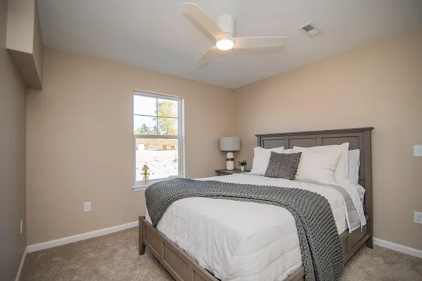 $465,000 | 1102 Harbor Court, West Bend, WI 53095