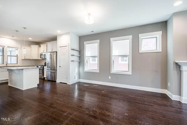 $2,300 | 853 Great Ridge Parkway, Chapel Hill, NC 27516