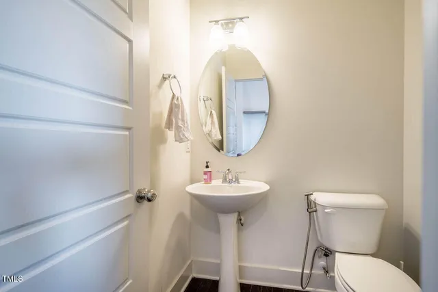 $2,300 | 853 Great Ridge Parkway, Chapel Hill, NC 27516