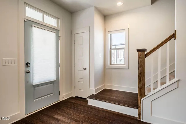 $2,300 | 853 Great Ridge Parkway, Chapel Hill, NC 27516