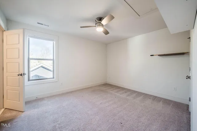 $2,300 | 853 Great Ridge Parkway, Chapel Hill, NC 27516