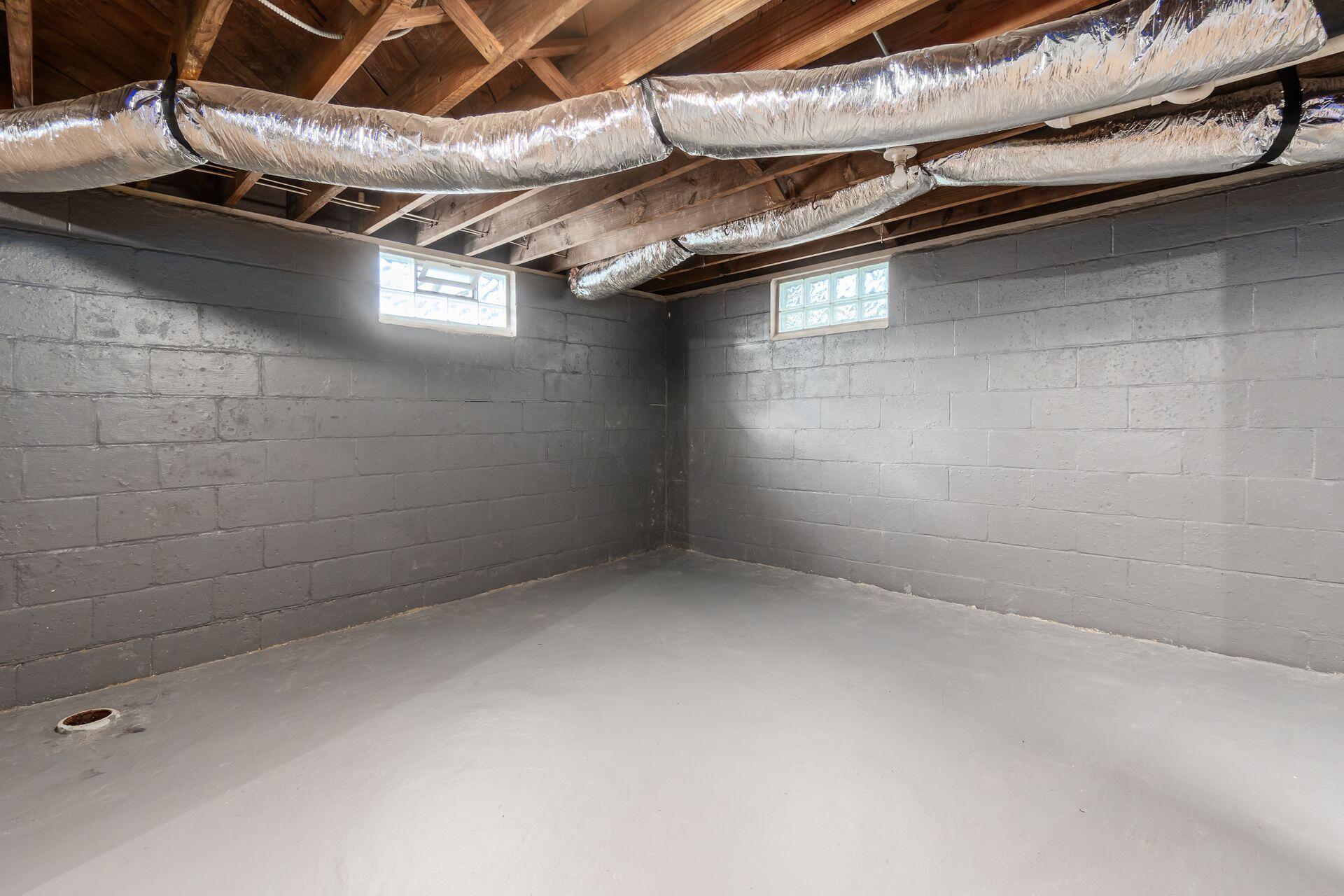 581 South Roys Avenue Columbus, OH 43204 - Photo 30 of 33 Lower Level