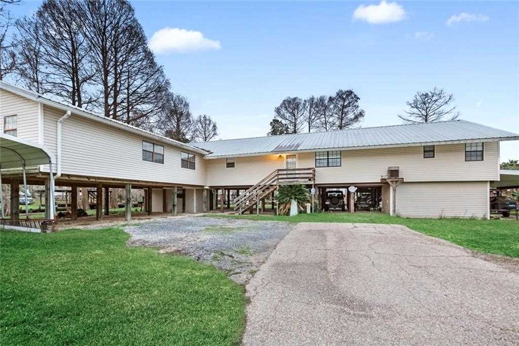 31472 Lanta Lane Springfield, LA 70462 - Photo 2 of 29 Gallery Image 2