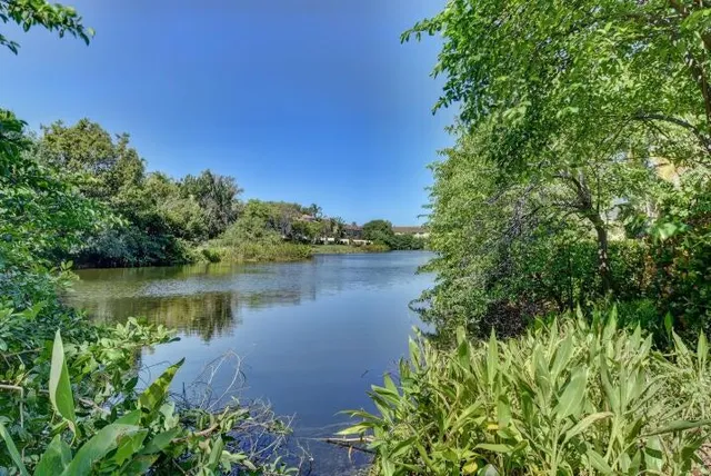 $2,600 | 253 Lake Monterey Circle, Unit 253, Boynton Beach, FL 33426