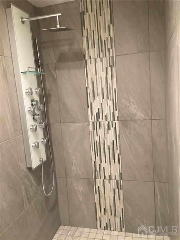 240 Garner Road North Brunswick, NJ 08902 - Photo 10 of 15 Gallery Image 10