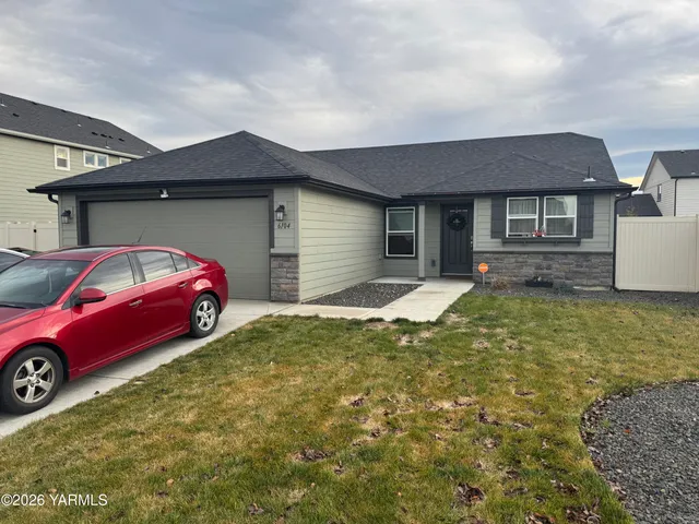 $395,000 | 6104 Whitman Avenue, Yakima, WA 98903