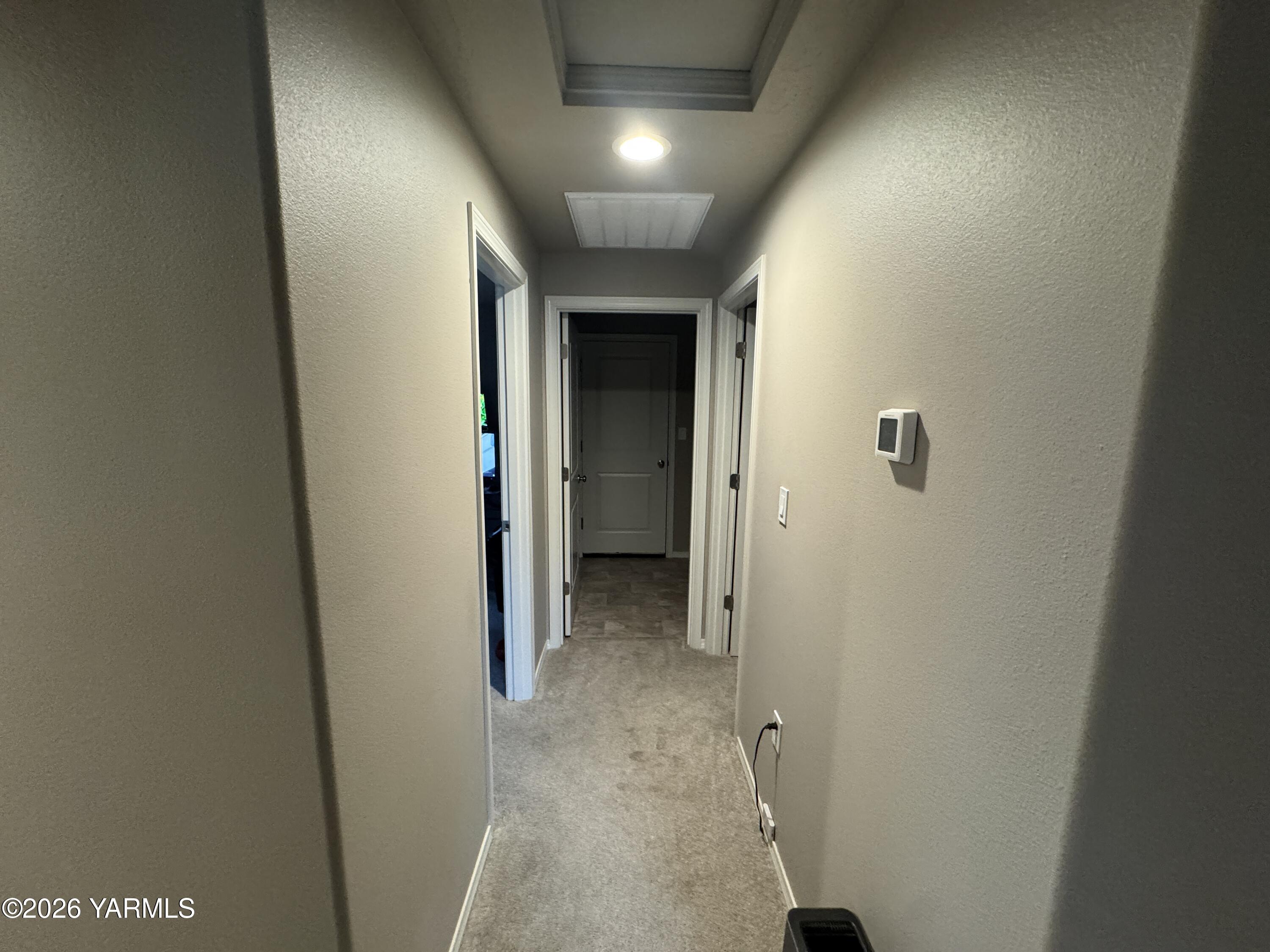 6104 Whitman Avenue Yakima, WA 98903 - Photo 13 of 19 a view of hallway