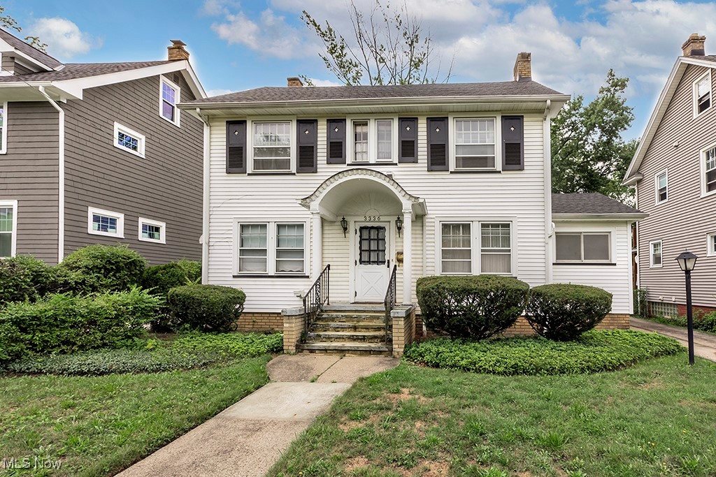 3336 Dellwood Road Cleveland, OH 44118 - Photo 1 of 42