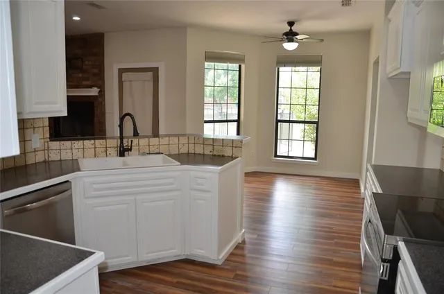 $375,000 | 551 Lakeview, Baird, TX 79504