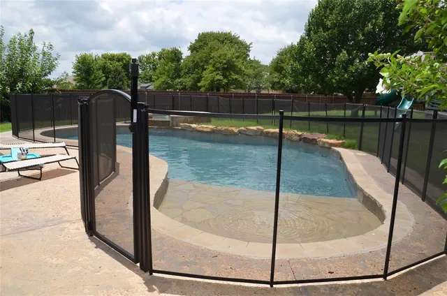 $375,000 | 551 Lakeview, Baird, TX 79504