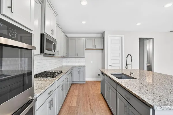 $595,572 | 2587 Parkside Way, Gainesville, GA 30507