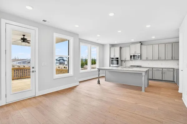 $595,572 | 2587 Parkside Way, Gainesville, GA 30507