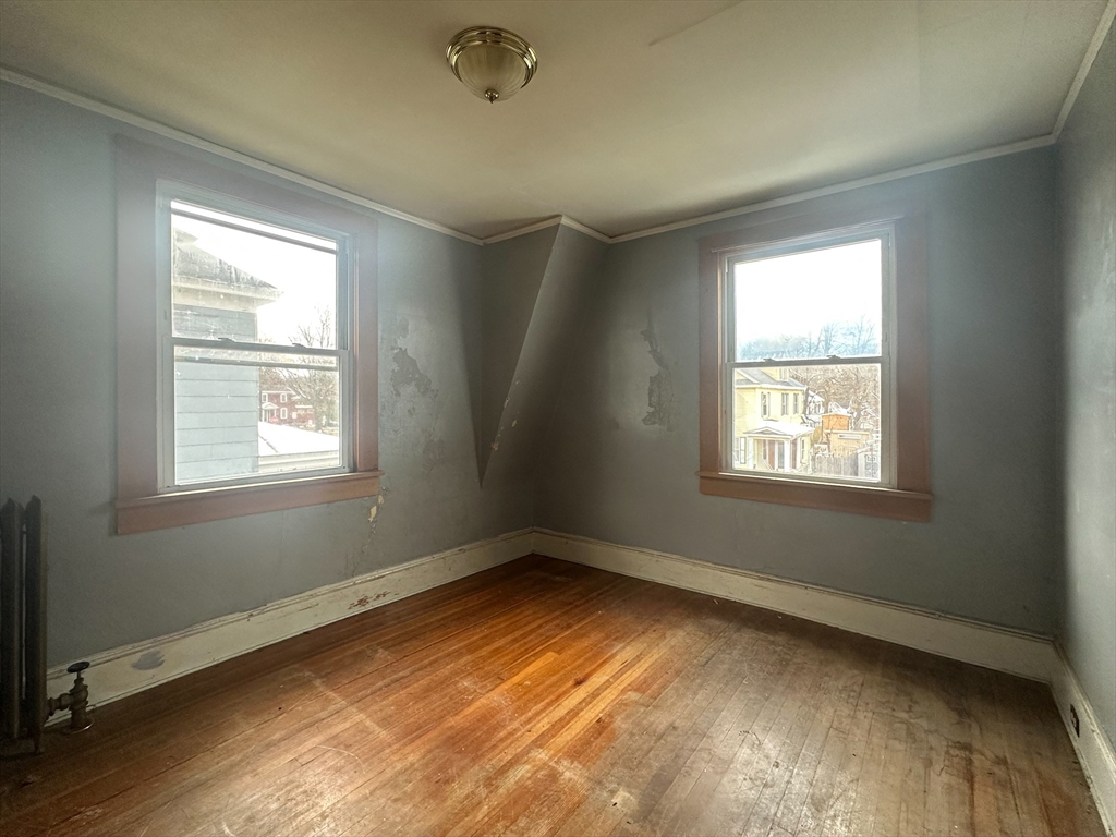 14 Bay State Road Pittsfield, MA 01201 - Photo 16 of 27 Gallery Image 16