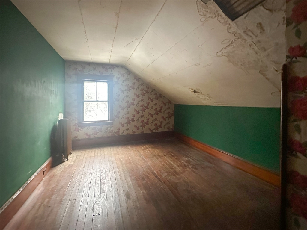 14 Bay State Road Pittsfield, MA 01201 - Photo 24 of 27 Gallery Image 24