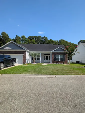 $340,000 | 601 West Oak Cir Drive, Myrtle Beach, SC 29588