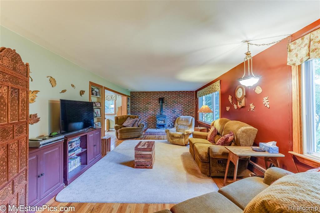 47807 Hanford Road Canton, MI 48187 - Photo 9 of 55