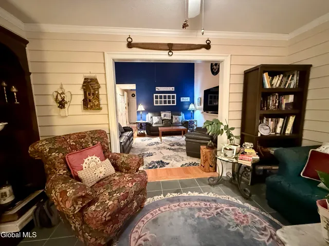 $325,000 | 4 Gentry Lane, Queensbury, NY 12804