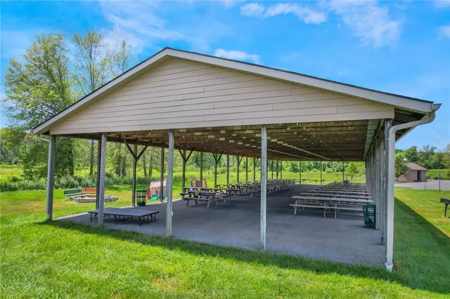 $1,200,000 | 422 M And M Road, Middletown, NY 10940