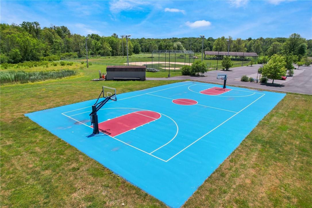 422 M And M Road Middletown, NY 10940 - Photo 20 of 36 View of Basketball court