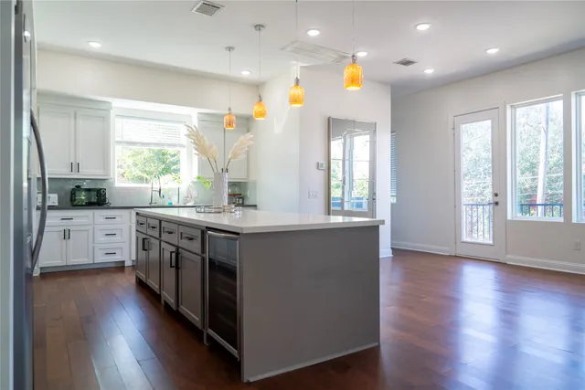 $523,000 | 2103 Crockett Street, Houston, TX 77007