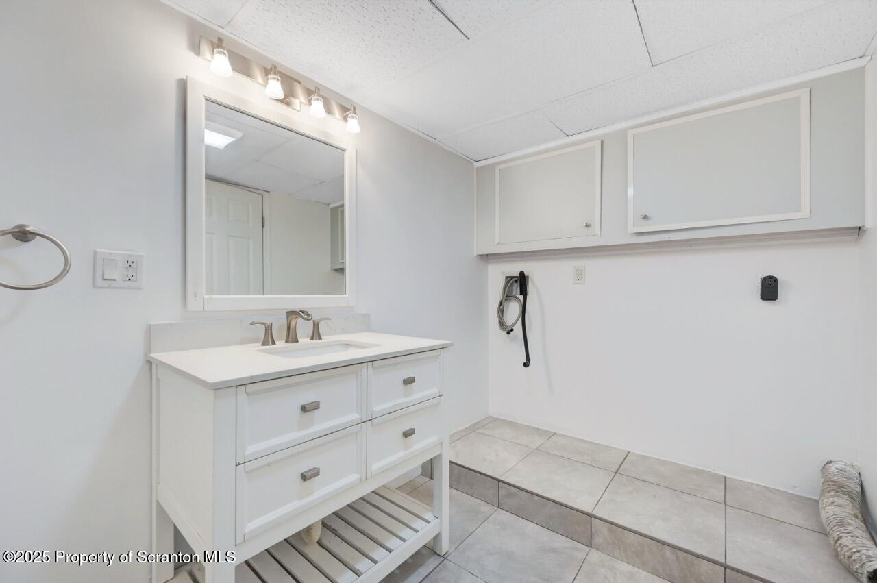 1427 Birch Street Scranton, PA 18505 - Photo 37 of 55 1/2 Bathroom