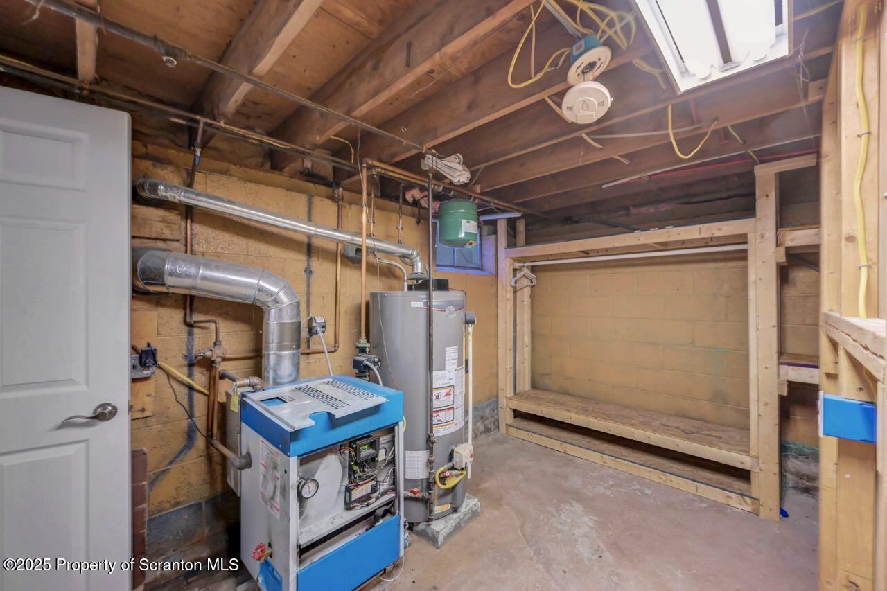 1427 Birch Street Scranton, PA 18505 - Photo 50 of 55 Utility Room