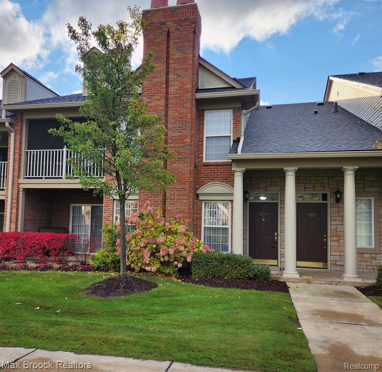 3592 Tremonte Circle, Unit 271 Rochester, MI 48306 - Photo 2 of 37